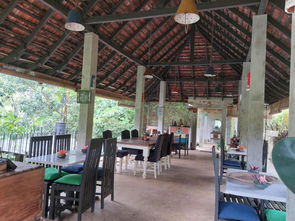 Jansen'S Bungalow Sinharaja Rainforest Retreat Kudawe エクステリア 写真